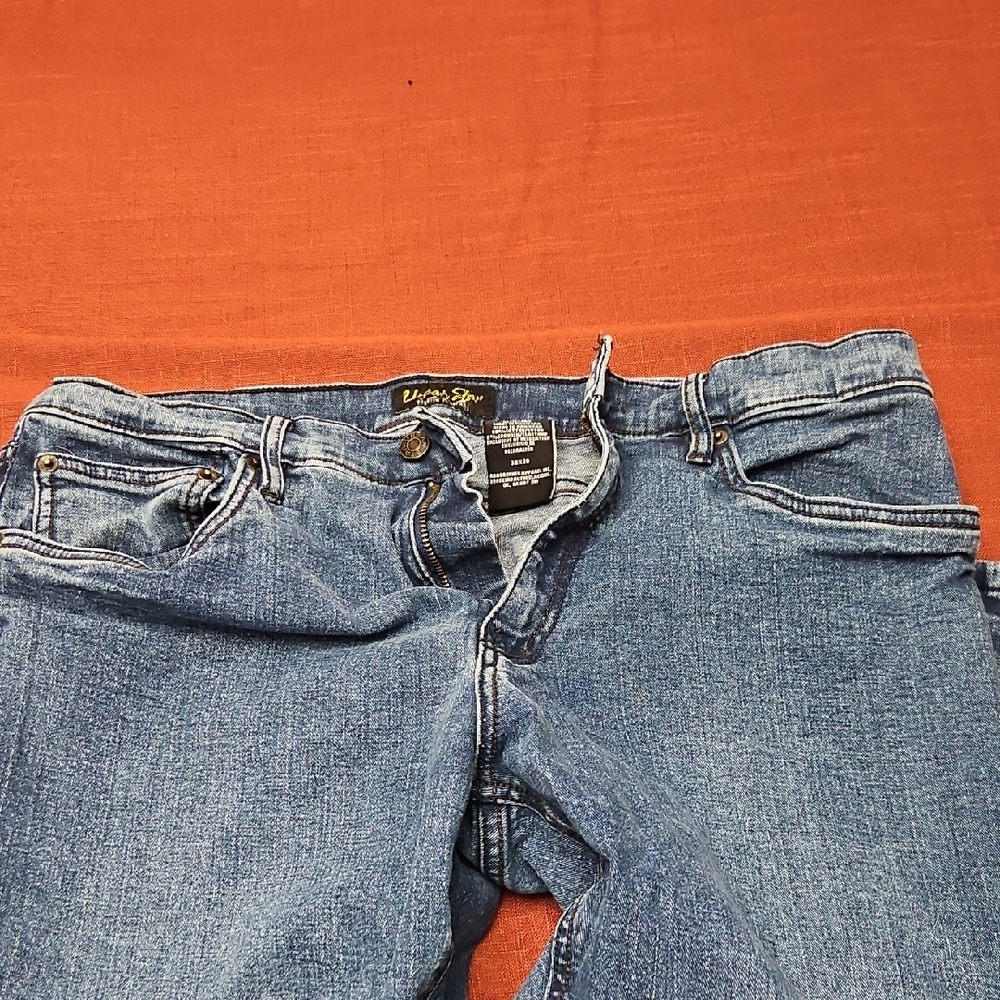 Urban Star Men's Relaxed Blue Jeans